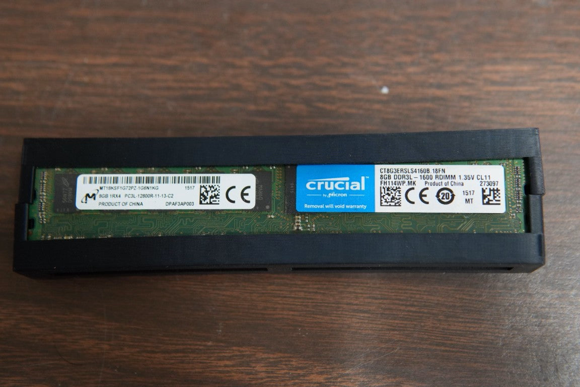 CT8G3ERSLS4160B Crucial 8GB PC3L-12800 DDR3-1600MHz CL11 240-Pin RDIMM 1.35V Low Voltage Single Rank Memory Module