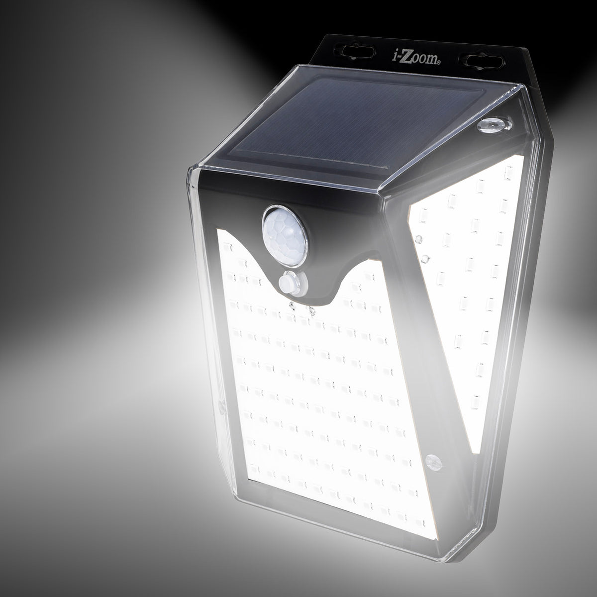 i-Zoom Night Beam 180 illuminated at night