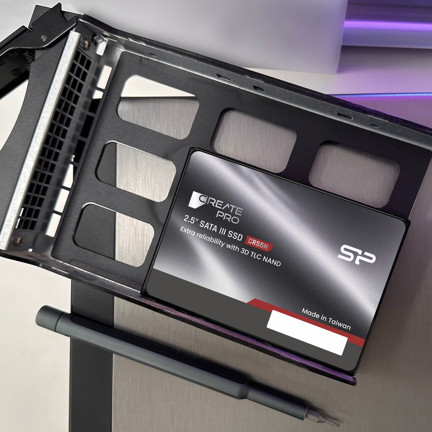 Silicon Power CreatePro NAS CR55N 1TB SATA III 6Gb/s 2.5-inch Internal Solid State Drive