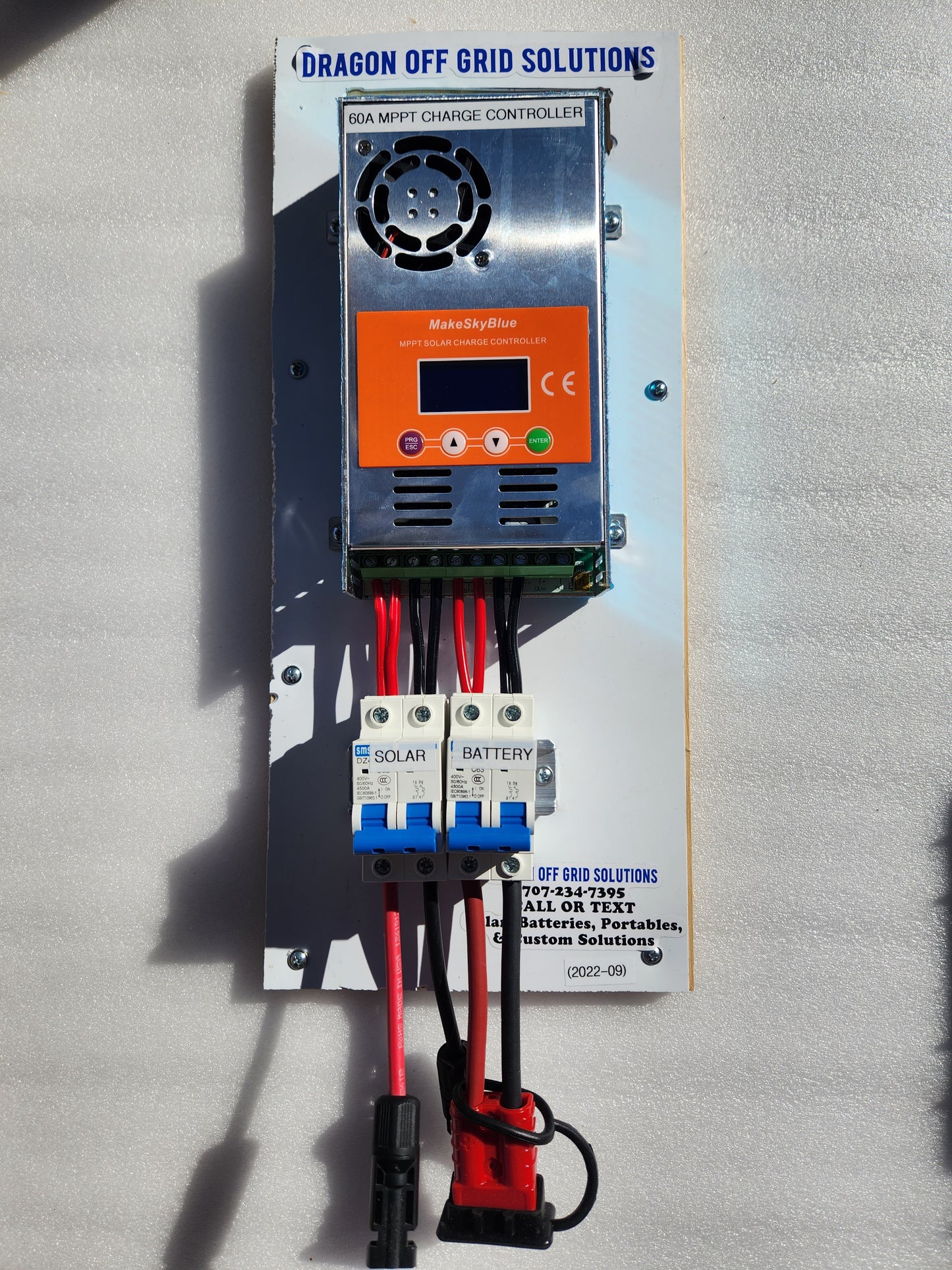 60A MPPT Charge Controller with BREAKERS and Backing Board Included