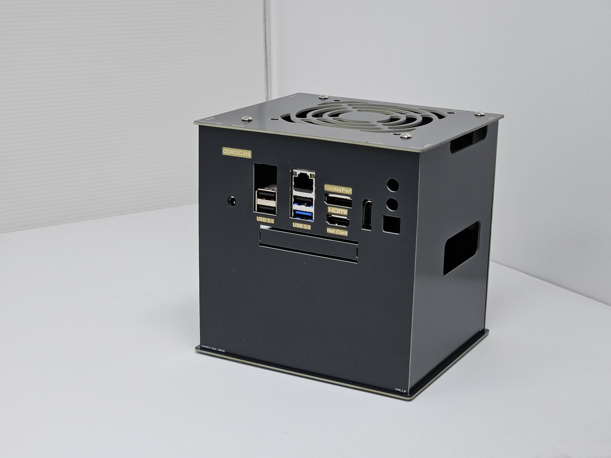 ODROID-H5 installed in the ODROID-H4 Type 3 case, front ports